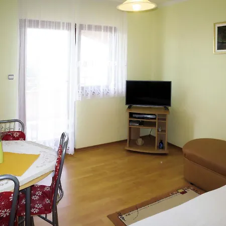 Tara-1 Apartment